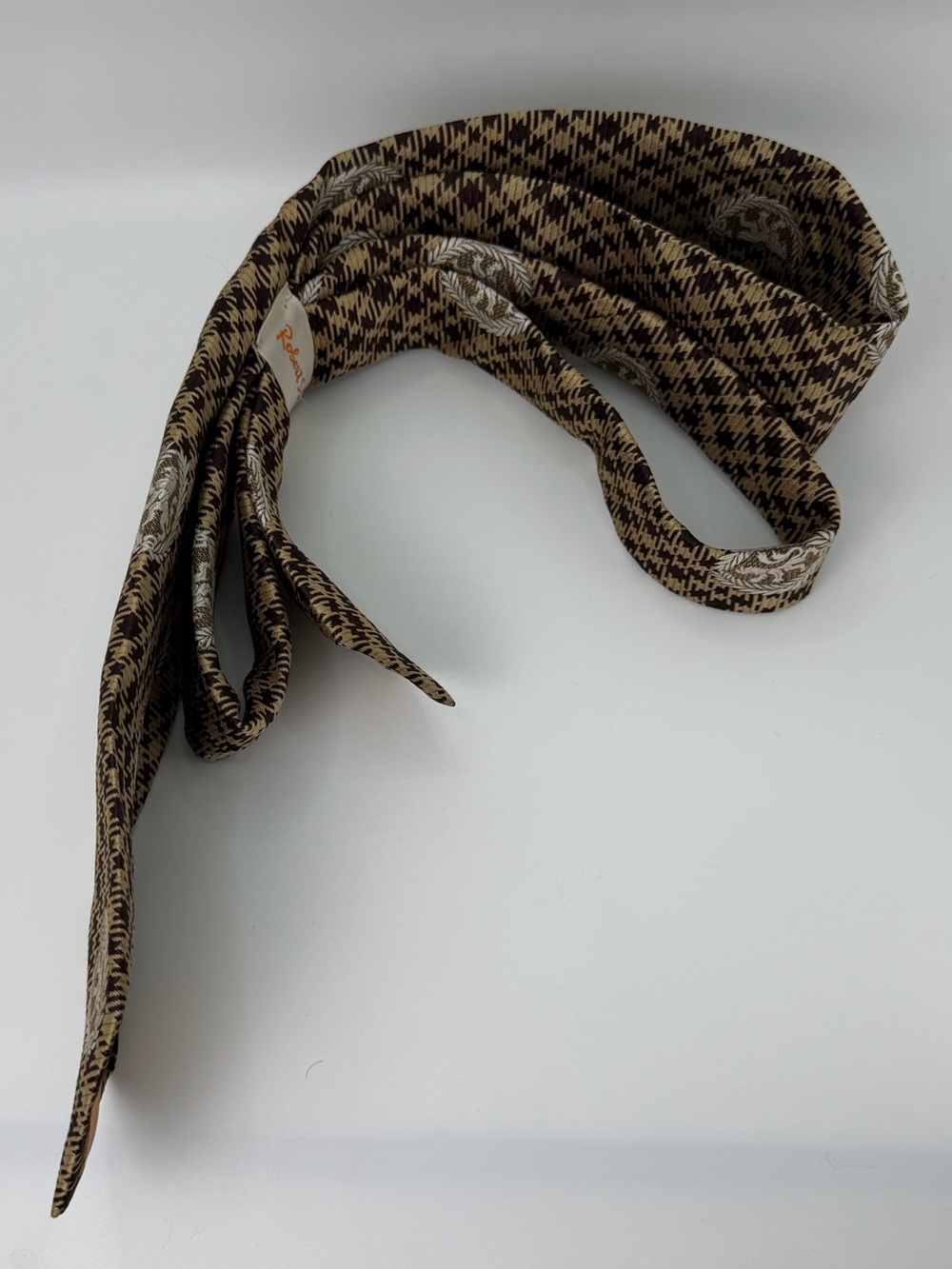 Robert Stewart Davison’s of New York Houndstooth Griffin Crest Silk Necktie - Picture 2 of 6